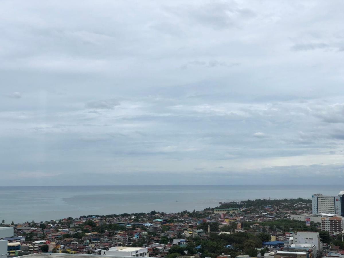 Avida Towers Davao Apartment Екстериор снимка